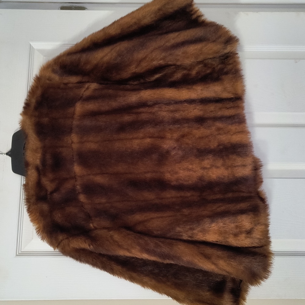 Faux Fur Short Jacket - image 3